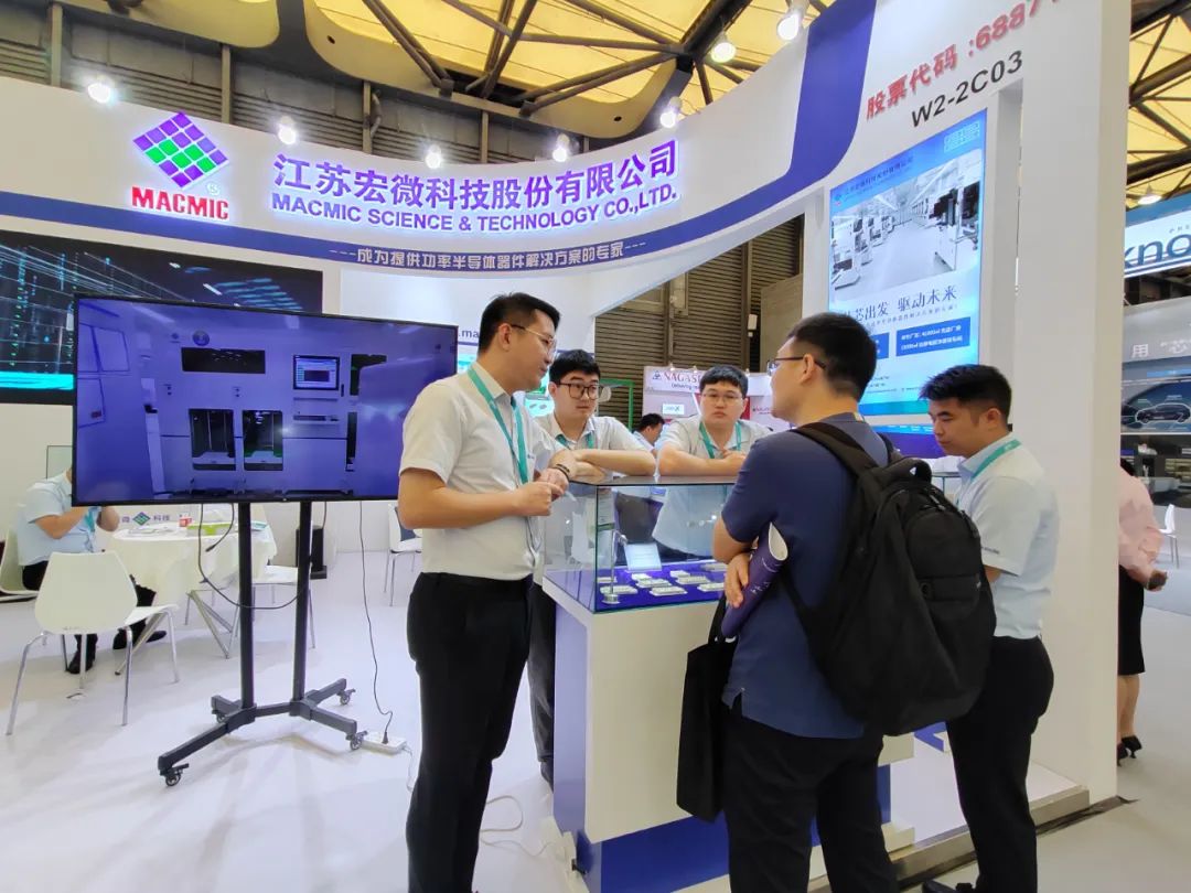 展會(huì)現(xiàn)場